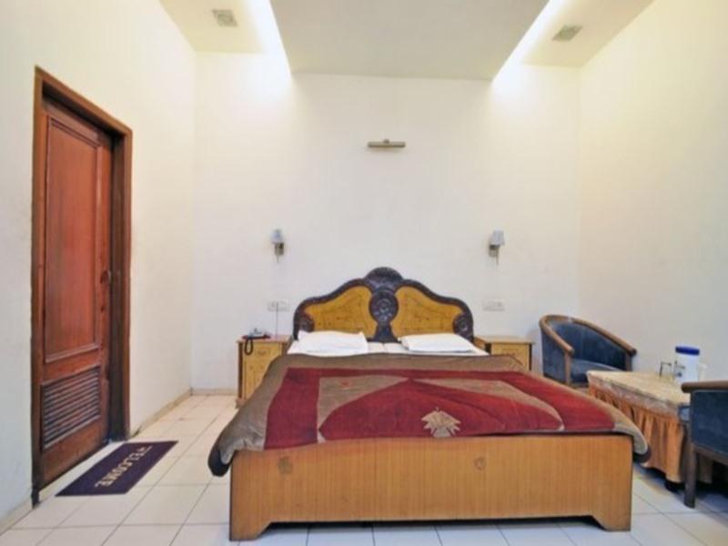 Hotel O Queensland Amritsar Exteriör bild